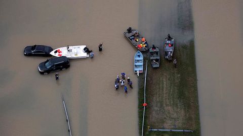 Техасда «Харви» тўфони қурбонлари сони 80 кишидан ошди