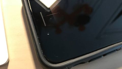 Экранни қирилган излардан тозалаймиз