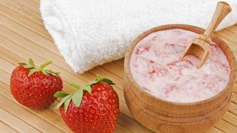 Tabiiy mahsulotlar: yuz uchun qaysi mevalardan niqob qilgan yaxshi?