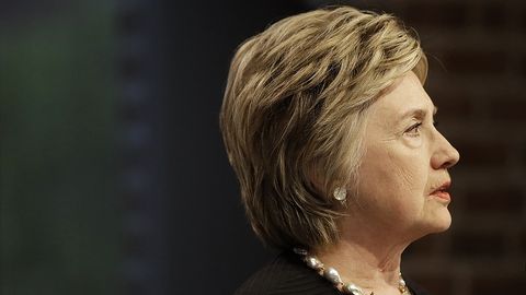 Hillari Klinton AQSh prezidentlik saylovlari natijalariga qarshi chiqish ehtimolini istisno etmadi