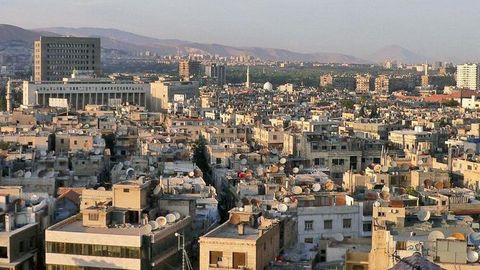 Damashq aeroporti yaqinida 2 ta raketa portladi