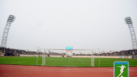 Video: Futboldan chetlashtirilgan o‘zbekistonlik hakamning xatosini ekspertlar qanday sharoitda ko‘rdi?