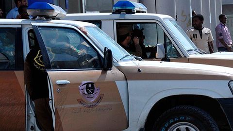 Саудия Арабистони қироли саройига ҳужум қилган кишининг шахси аниқланди