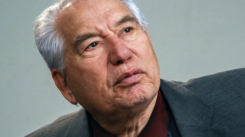 O‘zMUda Chingiz Aytmatovning hayoti va ijodiga bag‘ishlangan ko‘rgazma ish boshladi