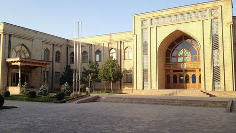 Тошкент ислом институти махсус сиртқи бўлимига қабул эълон қилинди