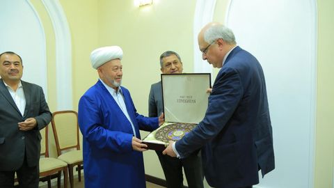 Usmonxon Alimov Fransiya Tashqi ishlar vazirligining din ishlari bo‘yicha maslahatchisi Jan Kristof Poselni qabul qildi