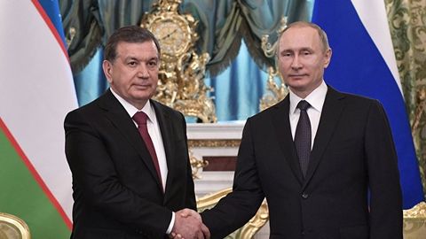 Shavkat Mirziyoyev Vladimir Putinni 65 yoshga to‘lgani bilan tabrikladi