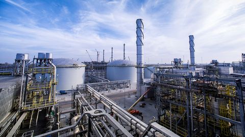 Xitoy Saudiya Arabistoniga Saudi Aramco’ning 5 foizini sotishni taklif qildi