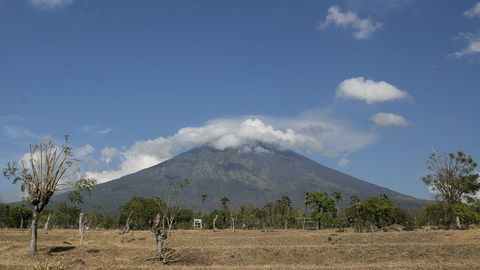 Indoneziya rasmiylari Balidagi favqulodda vaziyat tartibini uzaytirdi