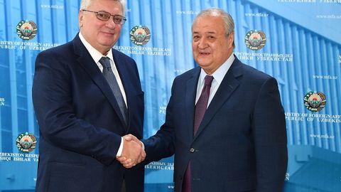 Абдулазиз Комилов Москва давлат халқаро муносабатлар институти ректори академик Анатолий Торкуновни қабул қилди