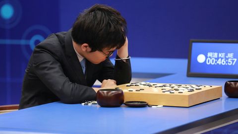 Go o‘yini uchun ishlab chiqilgan Google algoritmi mustaqil o‘rganib, mukammal o‘yinchiga aylandi