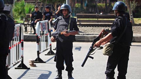 Reuters: Misrda diniy aqidaparastlar bilan jangda 30 nafar politsiyachi halok bo‘ldi