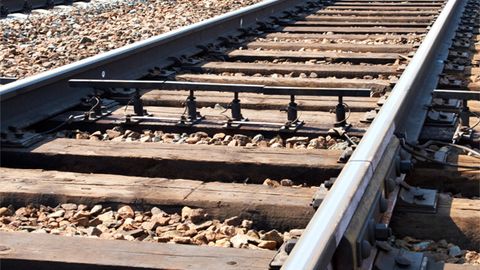 Pop—Namangan—Andijon temir yo‘li 2022-yilgacha elektrlashtiriladi