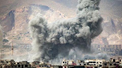 Сурияда ҳукумат авиацияси зарбалари оқибатида 57 киши ҳалок бўлди