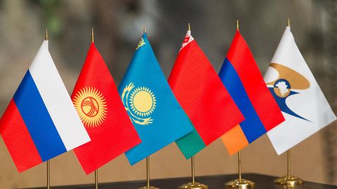 Qirg‘izistonliklar Qozog‘iston bilan chegaradagi vaziyat o‘nglanmasa, mamlakat Yevrosiyo iqtisodiy ittifoqidan chiqishini talab qiladi