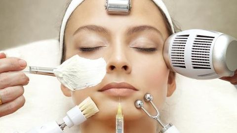 Yuzni parvarish qilishda dermatologlar tavsiya qilmaydigan 4 vosita