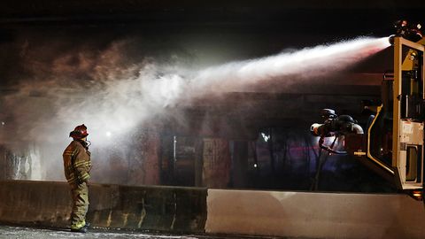 Batumidagi mehmonxonada sodir bo‘lgan yong‘in oqibatida 11 kishi halok bo‘ldi