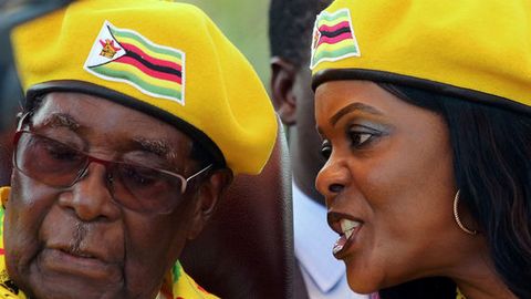 Zimbabve harbiylari prezident Mugabening oilasi mol-mulkini musodara etishi mumkin