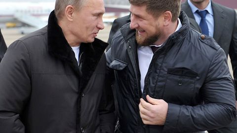 Қодиров Россия президенти лавозимида Путиннинг ўрнини боса оладиган одамни кўрмаяпти