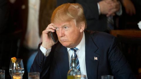 Америкаликларнинг ярмидан кўпи Трампни АҚШ президентлигига нолойиқ деб ҳисоблайди