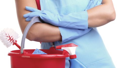 Farrosh ayol Miroboddagi xonadondan qariyb 9 ming dollar va qimmatbaho buyumlarni o‘g‘irladi