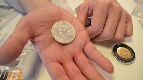 Amerikaliklar bitkoin sotib olish uchun o‘z uylarini garovga qo‘ymoqda