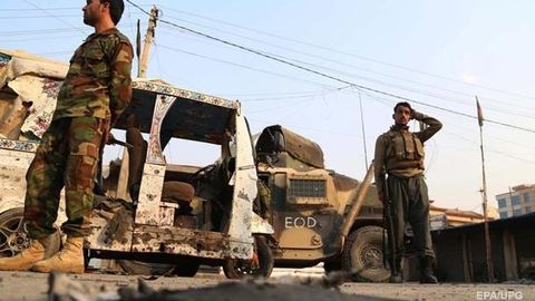 Afg‘onistondagi stadion yaqinida xudkush terrorchi o‘zini portlatib yubordi