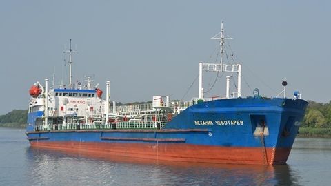 OAV: Rossiya Shimoliy Koreyaga yoqilg‘i yetkazib bergan