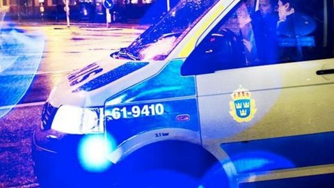 Shvetsiyada politsiya avtomobili portlab ketdi