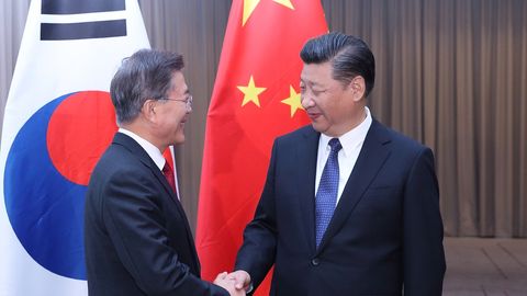 Janubiy Koreya prezidenti Xitoy bilan munosabatlarida yangi davr boshlanishiga umid bildirdi