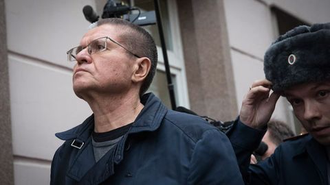 Россиянинг собиқ иқтисодий ривожланиш вазири 8 йил қамоқ жазосига ҳукм қилинди