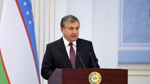 Шавкат Мирзиёев: Тошкент вилоятида қанча педагогга эҳтиёж бўлса, Чирчиқда шунча одамни ўқитамиз