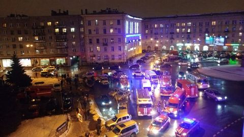 Sankt-Peterburgdagi supermarketda portlash ro‘y berdi