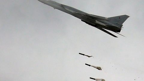 Rossiya Havo-kosmik kuchlari hafta ichida Suriyada jangarilarning 1,3 mingdan ortiq obyektini yo‘q qildi