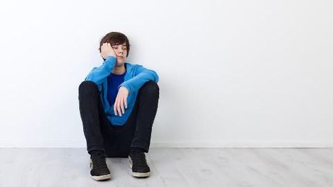 Болаларнинг таълим олишига такрор тўсқинлик қилганлар 15 суткагача маъмурий қамоқ билан жазоланади