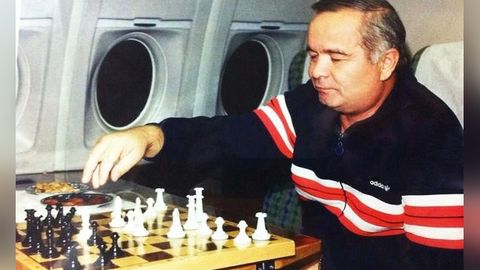 Islom Karimovning sinfdoshi: Tengqurlarim orasida eng epchili bo‘lsam-da, Islom mendan chaqqonroq edi