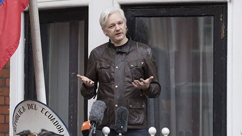 Julian Assanj Ekvador fuqaroligini oldi