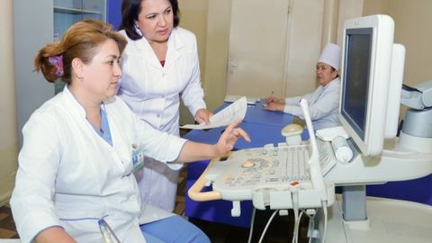 Andijonda qayta ta’mirlangan ona va bola skrining markazi binosi foydalanishga topshirildi