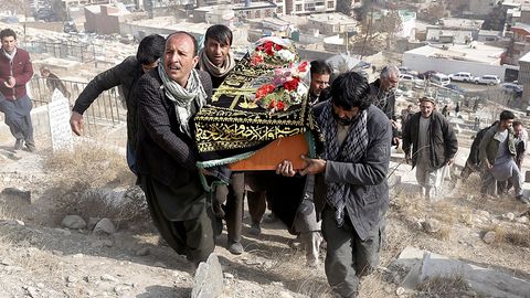 Kobuldagi terakt qurbonlari soni 100 kishidan oshdi