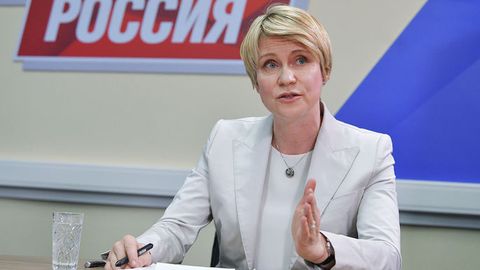 Olti kunda Putinni ro‘yxatdan o‘tkazish uchun zarur imzolarning yarmi yig‘ildi