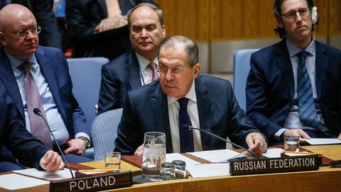 Lavrov: AQShning Suriyadagi xatti-harakatlari Turkiyani g‘azabga mindirdi