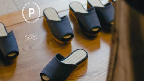 Yaponiyalik mutaxassislar o‘zi yuradigan shippaklarni yaratdi (video)