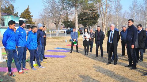 “So‘g‘diyona” klubi va Jizzax viloyati hokimi bilan uchrashgan O‘FF prezidenti, endi Farg‘ona va “Neftchi”da bo‘ladi