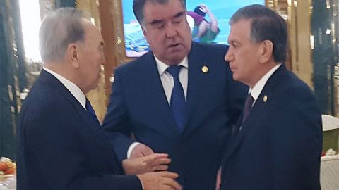 Shavkat Mirziyoyev: Qo‘shni bilan yaxshi bo‘lmaganni hech kim kechirmaydi. 20 yillik muzni eritish kerak (video)