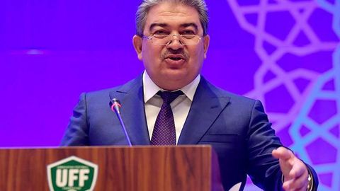 ЎФА президентига айланган Очилбой Раматов ўзбек футболи ҳақида кескин фикрлар билдирди (тўлиқ видео)