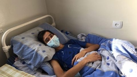 O‘zbekistonning Janubiy Koreyadagi elchisi nukuslik yigitni bepul operatsiya qildirishni o‘z zimmasiga oldi