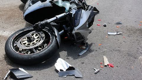 Tailandda mototsikl piyodalarga kelib urilishi oqibatida 3 kishi halok bo‘ldi