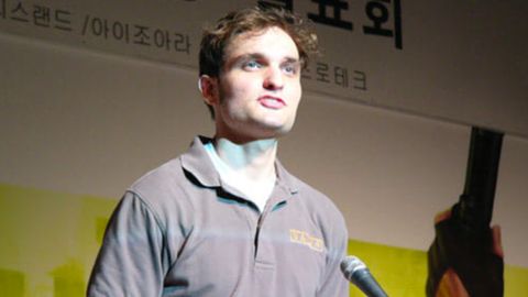 Counter-Strike яратувчиси номусга тегишда гумонланмоқда