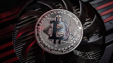 Экспертлар биткоиннинг келажаги ҳақидаги тахминларни илгари сурди