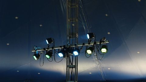 Buryatiyada 30 ta jonivori bo‘lgan ko‘chma sirk yonib ketdi